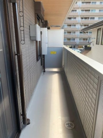 【バルコニー】