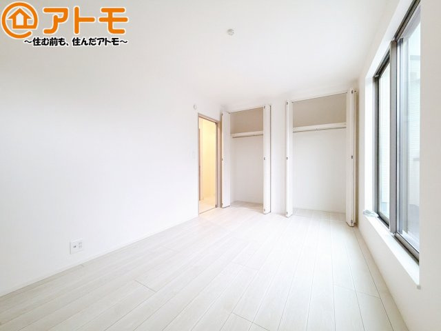 【収納】 | 葵区瀬名川3丁目　新築戸建　全1棟 | ハンガーパイプ付きのクローゼットは季節ものなどを収納することができて便利です♪