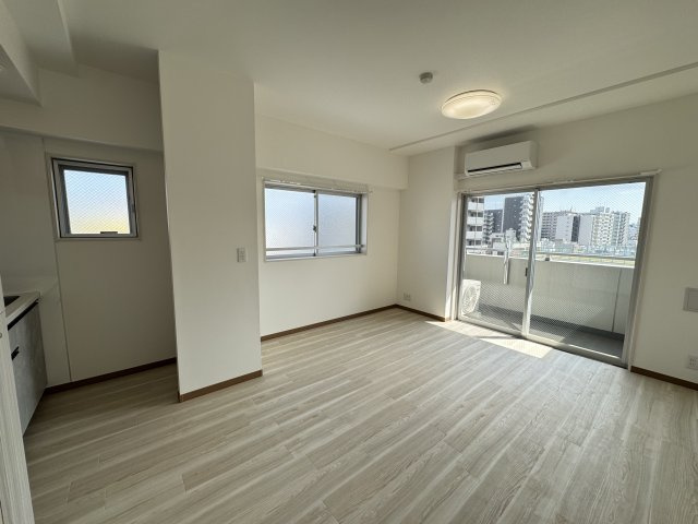 ザ・グランデレガーロ浅草　８Fの居間・リビング