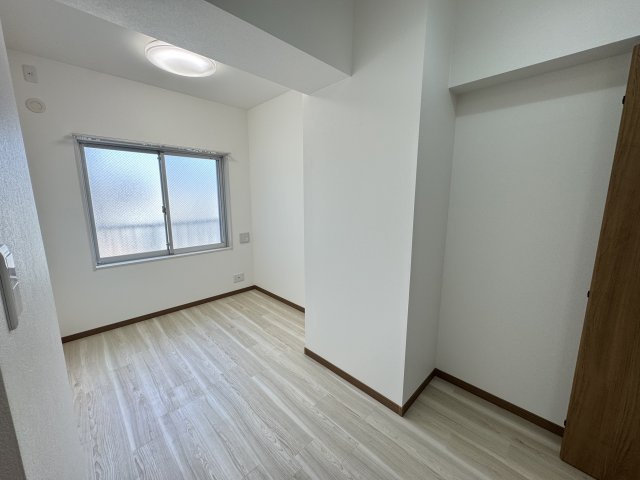 ザ・グランデレガーロ浅草　８Fの洋室