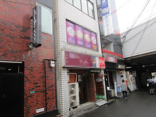 大阪市都島区東野田町３丁目のビルの外観