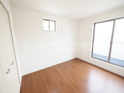 【洋室】 | 奈良市柏木町の新築一戸建 全３区画 | 現地写真（２号地２階洋室）