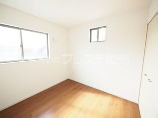 【洋室】 | 奈良市柏木町の新築一戸建 全３区画 | 現地写真（２号地２階洋室）