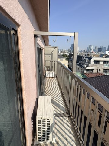 武藤ビルのバルコニー