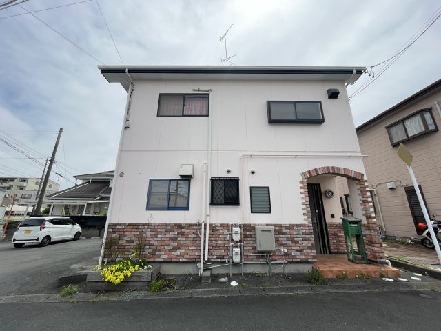 本郷町店舗兼住宅の外観