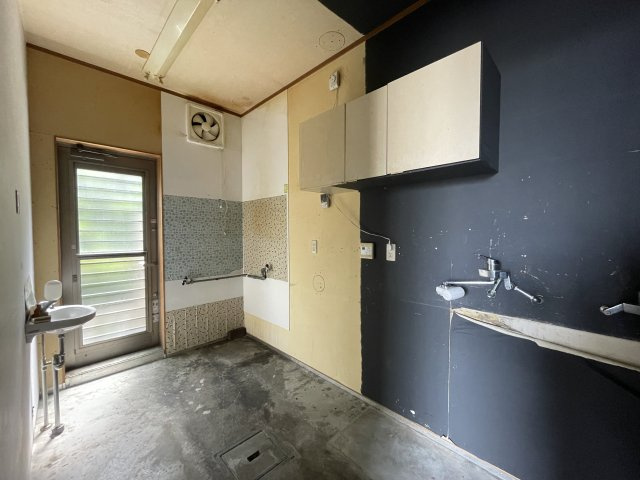 本郷町店舗兼住宅の内装