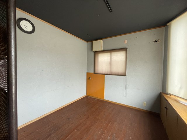 本郷町店舗兼住宅の内装