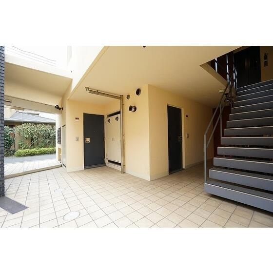 トリニティコートのエントランス