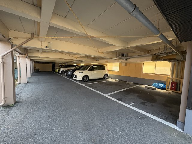 トピアⅡの駐車場