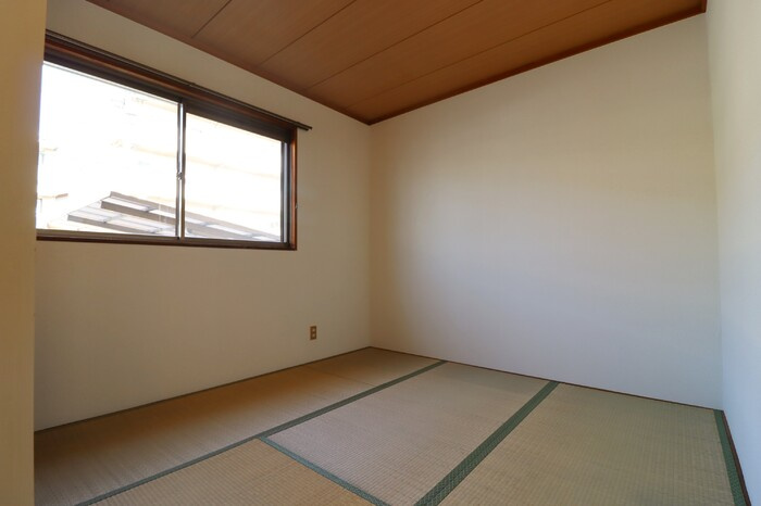 パレーシャル藤原　A棟の和室