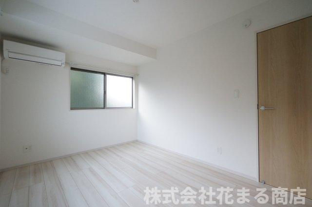 Kolet千葉源町の洋室|物件、駅でお待ち合わせでのご案内歓迎！