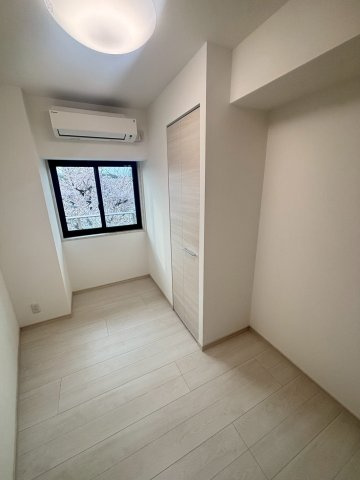 エストゥルース府中の洋室|※別号室参考写真です