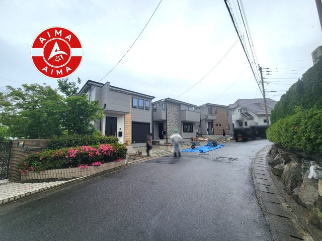 福岡市西区生松台1丁目第3-3棟（2号棟）　の前面道路含む現地写真|見学の時間などお気軽にお問い合わせ下さい。