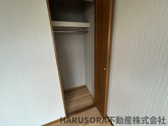 守口市高瀬町1丁目　３階建ての収納