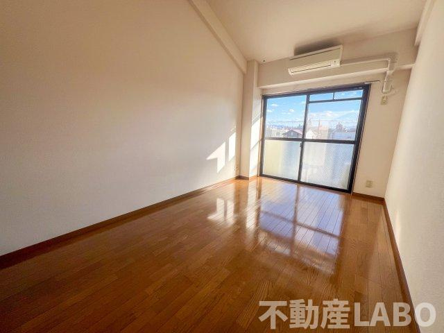 ハートフル21の居間・リビング