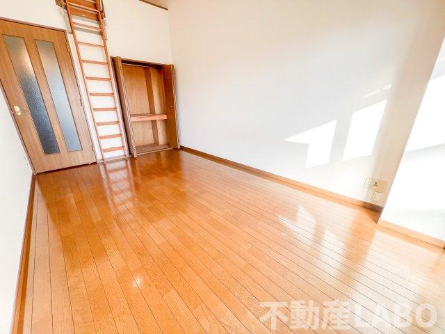 ハートフル21の洋室