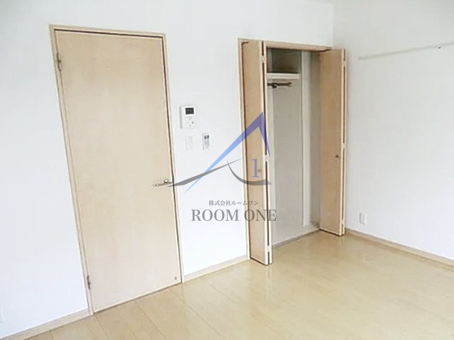 シンフォニカの居間・リビング|洋室のお部屋です。