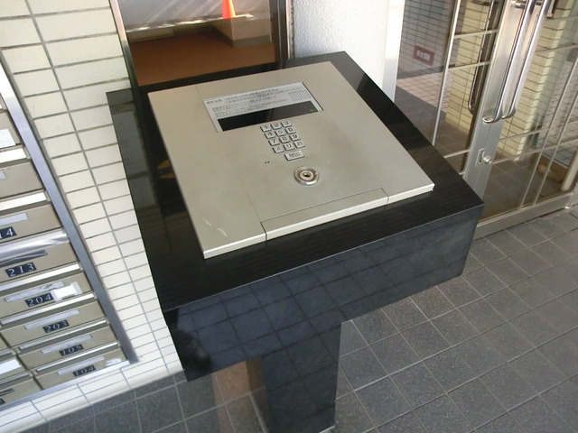 アーバンヒルズ高砂のセキュリティ|オートロック完備。