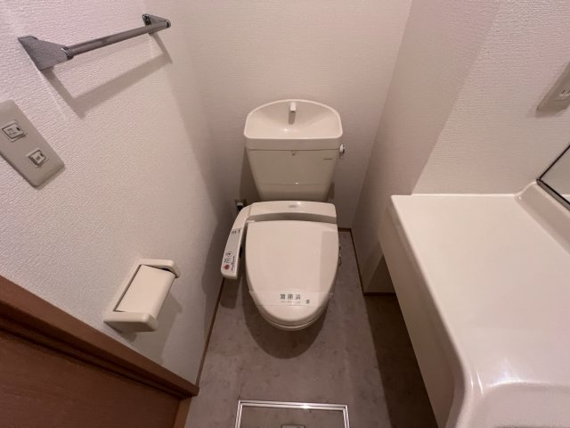 グローリア若葉台のトイレ