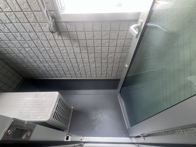 あんしん+海岸通08-1034のバルコニー