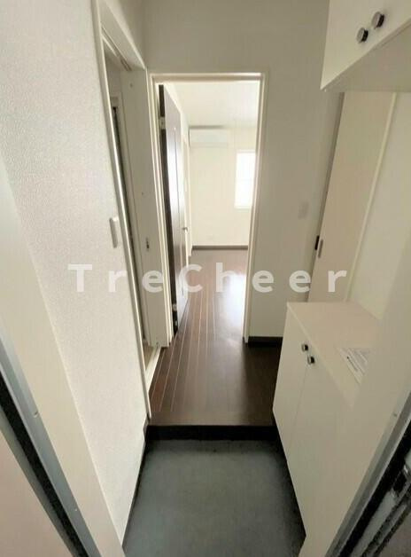 M's(エムズ)の玄関