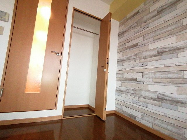 神戸市兵庫区湊町１丁目の賃貸マンションの収納|クローゼット