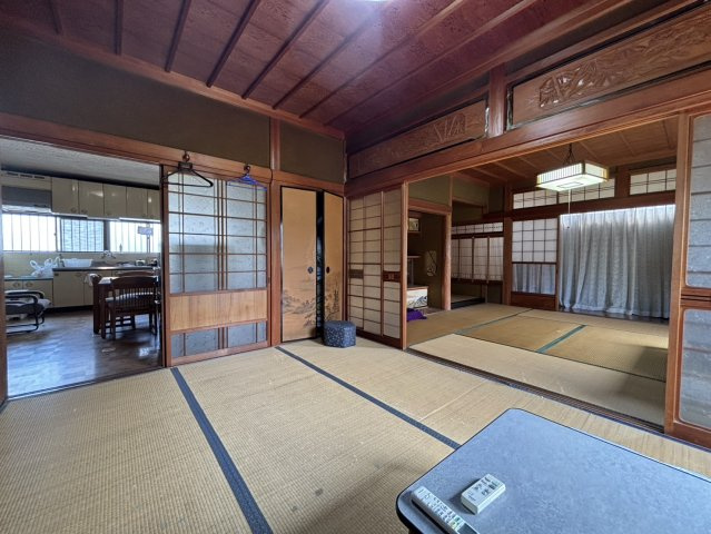 泉南市信達大苗代　中古戸建の和室