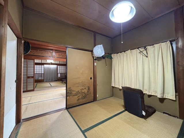 泉南市信達大苗代　中古戸建の和室
