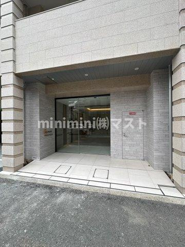 スプランディッド玉造DUEのエントランス