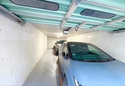 【駐車場】 | 吹田市尺谷中古戸建 | エイブル売買事業部では、箕面市・豊中市・吹田市・池田市・茨木市・高槻市の北摂エリア全域で、物件のご紹介を致しております。北摂エリアにて購入物件をお探しの際は、当社までお問合せ下さいませ。