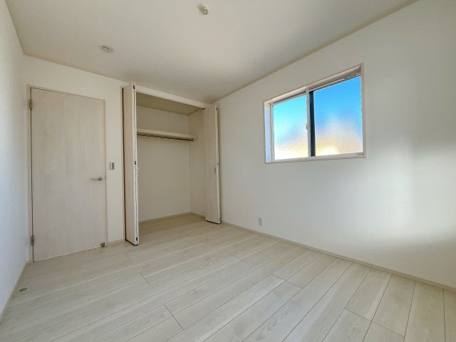 熊谷市新堀新田 新築戸建　全２棟の洋室