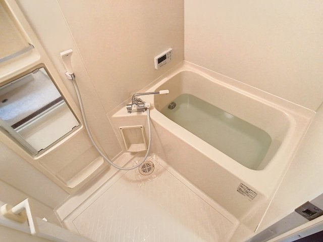 ピエスアグレアーブルの浴室|サンプル写真となります。