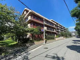 マンハイム芦屋の外観