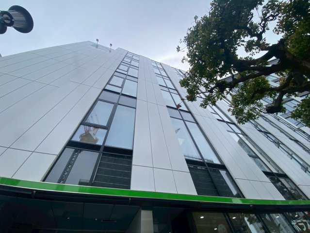 レオセントラルスクエアⅢ