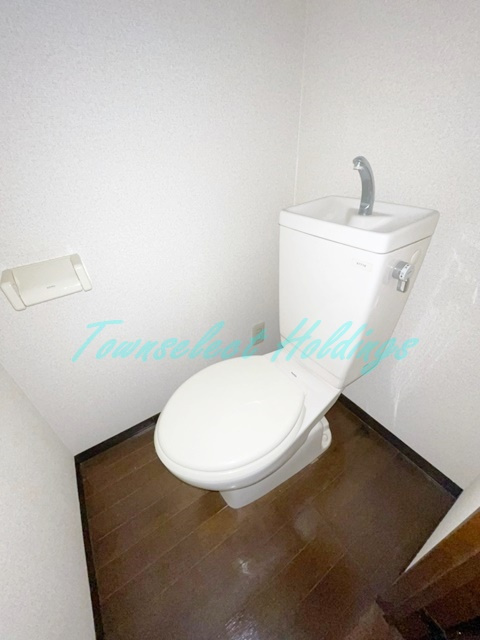 藤沢市善行１丁目の賃貸マンションのトイレ