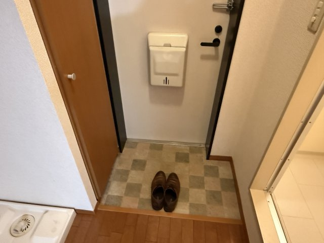 メゾン沖田の玄関