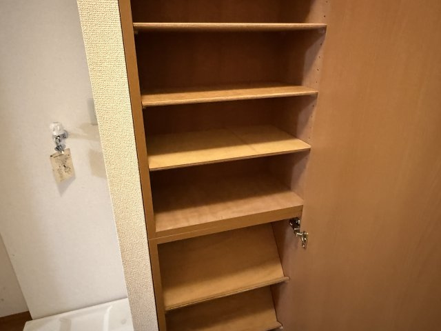 メゾン沖田の玄関