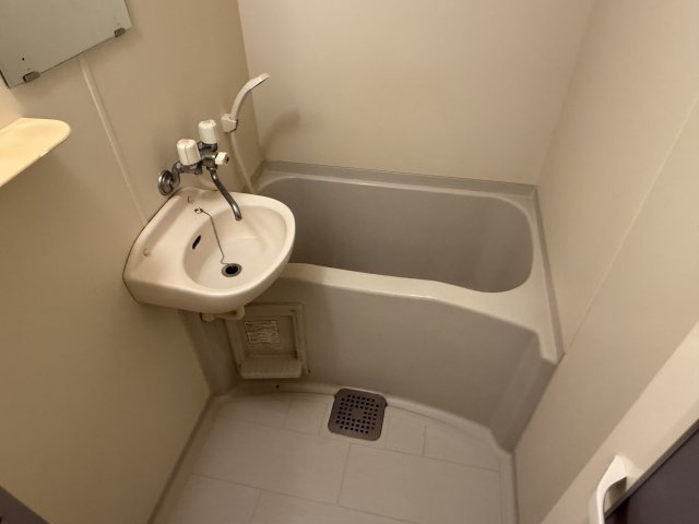 メゾン沖田の浴室