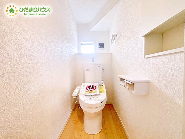 【トイレ】 | 水戸市河和田町第3　新築戸建　21号棟 | 白を基調としたトイレは、インテリア次第でどんな空間になるかワクワクしますね♪