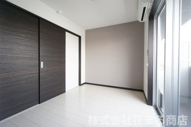 コネクトパークヒルズ鶴沢町の洋室|物件、駅でお待ち合わせでのご案内歓迎！