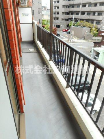 サンハイツ志茂多のバルコニー|同間取り別室の参考写真です