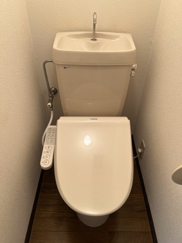 トピア仁井田のトイレ|温水洗浄便座