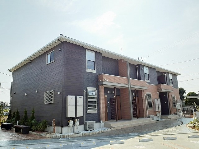 藤沢市石川３丁目のアパート