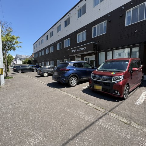 プラザマンション水元の駐車場