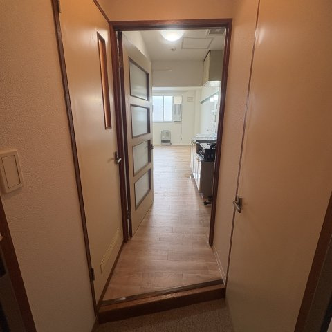 プラザマンション水元の玄関