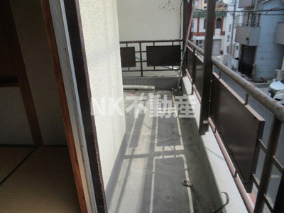 【バルコニー】 | 中小阪1丁目戸建賃貸（河内小阪賃貸） | お洗濯にも便利なバルコニー付き