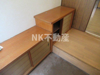 【玄関】 | 中小阪1丁目戸建賃貸（河内小阪賃貸） | シューズボックスです