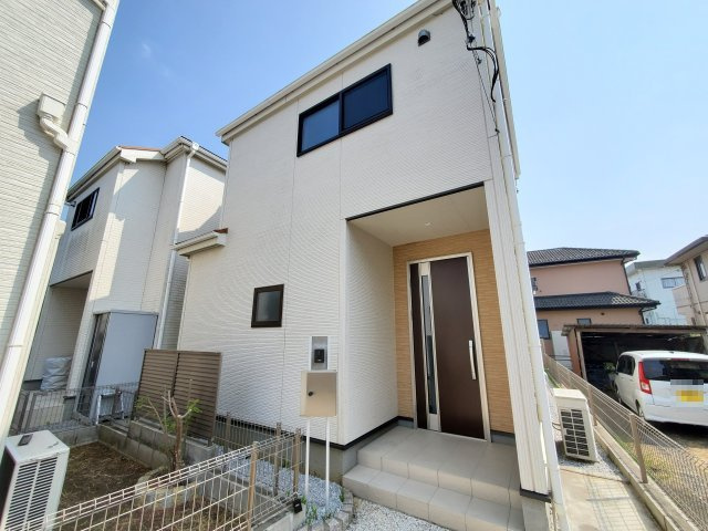 三郷市　彦倉1丁目　中古戸建