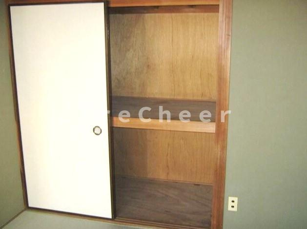 佐藤ビルの収納