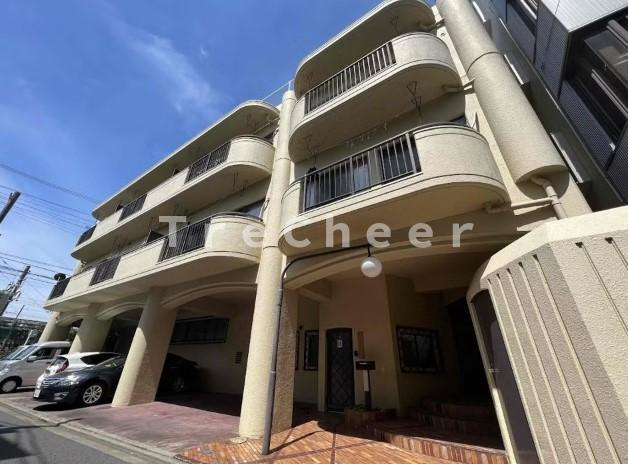 佐藤ビルの外観